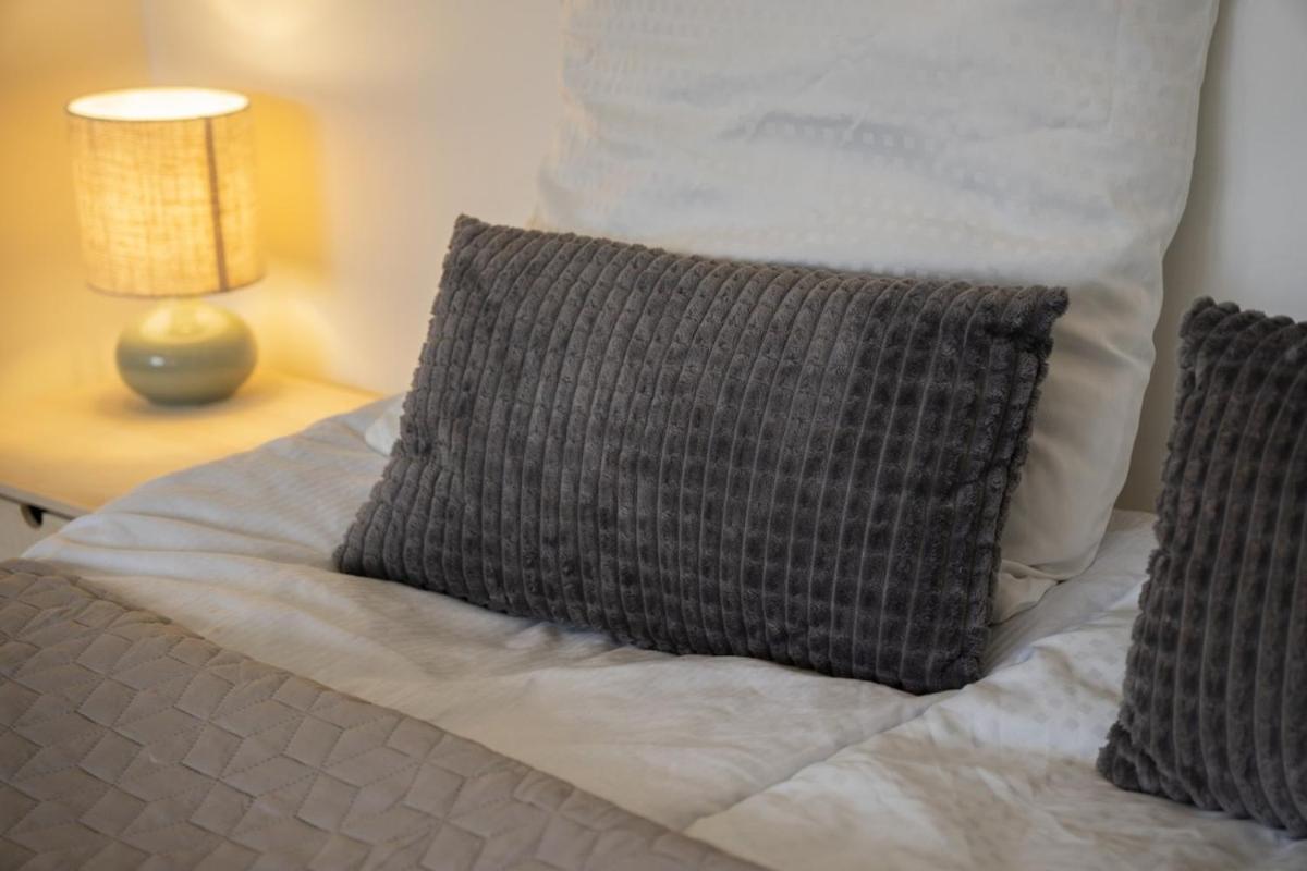 Private In Spacious Copenhagen-based Leilighet København
